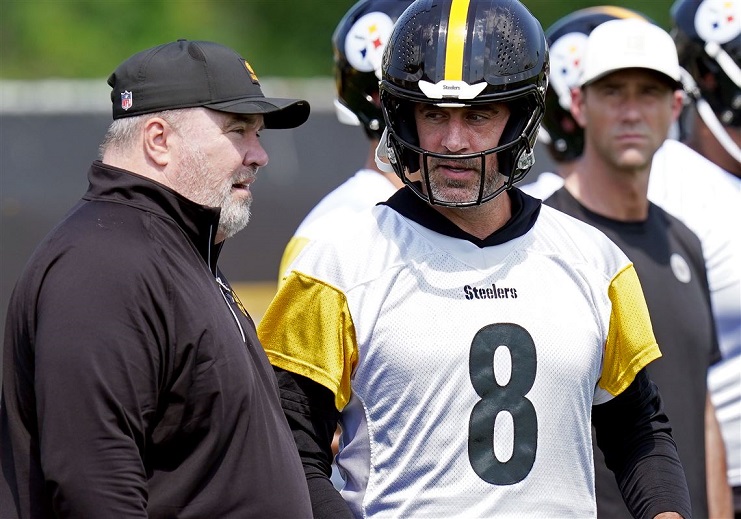 Aaron Rodgers ilmoitti lopettavansa uransa jo ennen uuden kauden alkua